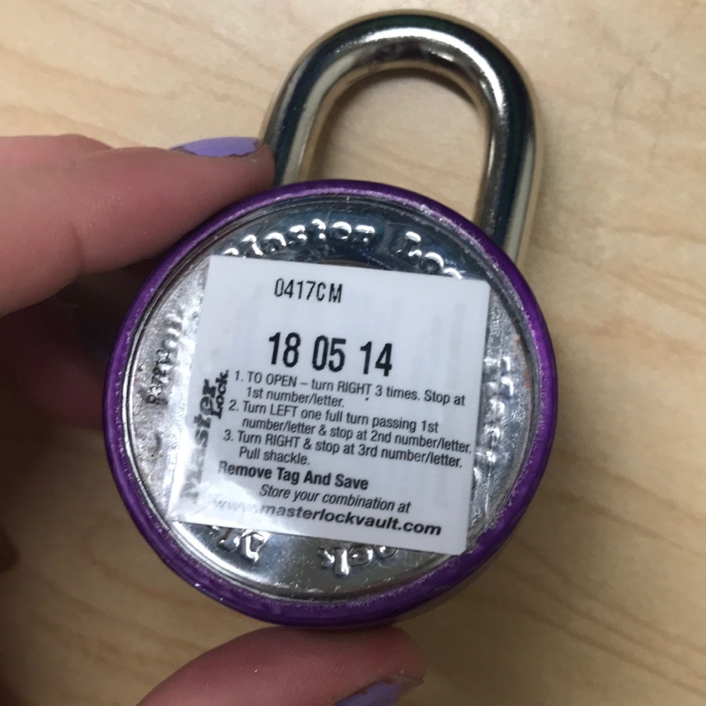 Purple master lock (code included) - Picture 2 of 2